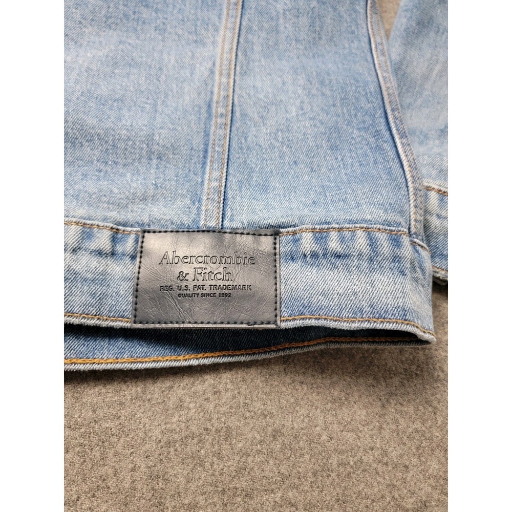 Abercrombie & Fitch Denim Jacket Womens M Light Wash Stretch Trucker Jean - Picture 7 of 8